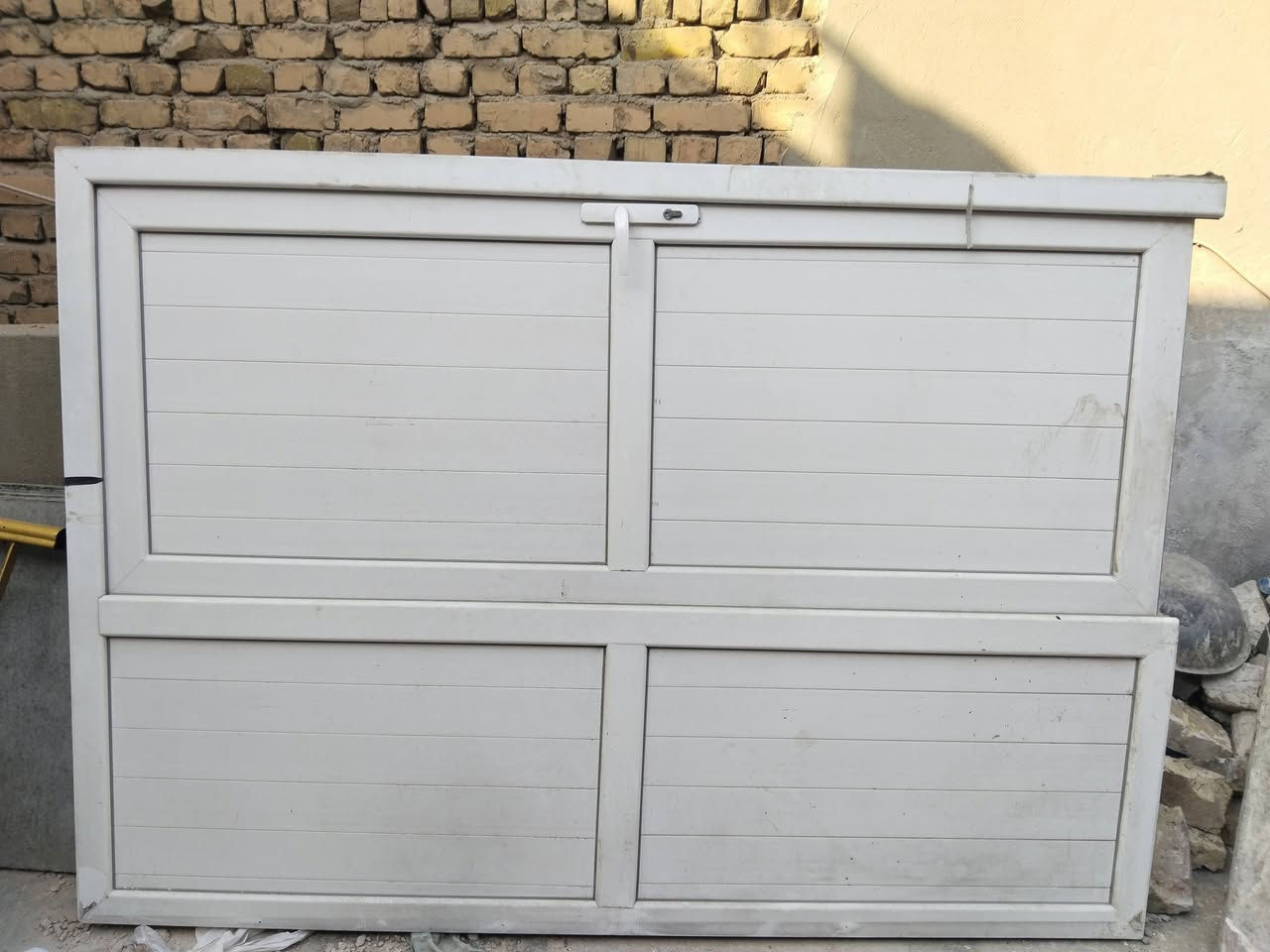 سلام عليكم باب حمام مع قاطع 
باب pvc قياس 75×180سم
باب+قاطعpvc قياس 210×149سم
الله شاهد تفصال من المعمل 275 الف بوقته 
نوعيه المقاطع جيده جدا
نضاقتهم تقريب 85% حاليا عندي بناء اريد ابيعهم السعر 75 الف بي مجال للمحتاجهم
ماسنجر او واتس عادي ***********
