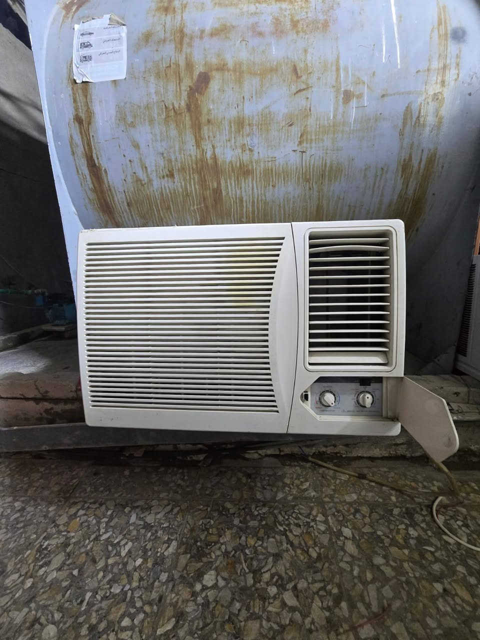 سبالت اللبيع نوعين واحد الوادي ٢طن علشغل وثاني توسوت ٢طن علشغل الواحد عل٢٠٠ الف ثنين ب٤٠٠ وبيهن مجال مكاني بغداد الحبيبية شارع سجة فرع مطعم سلام الاستفسار واتساب علرقم ***********أو *********** والاتصال
