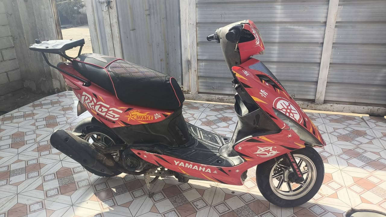 سلام عليكم ماكس مضلع ياباني سلف هندر. كهربائية يشتغل مكينه ناعمه. فقط الاشاره الكدام مكسور.
دبلات خلفي وامامي تايرات جديد ويلات نيكل
المكان البصره قضاء المدينه الرحمانيه
***********
