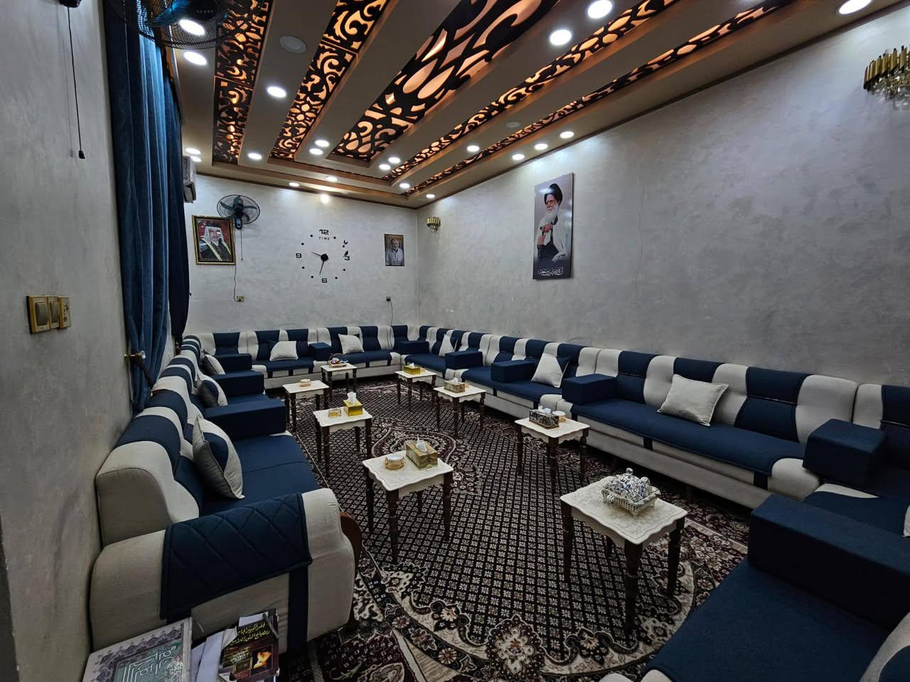 📢 للبيع | دار زراعي في منطقة الصخيين - قرب جامعة ذي قار 🏡
فرصة ذهبية لامتلاك بيت أحلامك في موقع راقٍ وهادئ 🌟
📍 ثاني بيت عن شارع السايدين
📐 المساحة: 200 متر مربع
🏗️ البناء: طابوق وسقف كونكريت – بناء درجة أولى ومتعوب عليه
يتكون من: 🔸 الطابق الاول:
غرفتين نوم
صالة مريحة
ديوانية واسعة
مطبخ كبير
صحيات داخلية وخارجية
درج دائري أنيق
محجر درجة أولى
🔸 الطابق الثاني:
غرفة نوم
بيتونة واسعة
ستارة بمساحة 2 متر
💧 الخدمات: ماء، كهرباء، ومجاري واصلة للباب مباشرة
📍 موقع مميز جداً وقريب من جميع الخدمات والمرافق الحيوية
🔑 جاهز للسكن فوراً
السعر خاص 
✅ لمتابعة جميع العروض اضغط على الرابط 
للمزيد من المعلومات يمكنكم التواصل معنا 
على صفحة الفيس بوك ( الامل للعقار) 
او الاتصال على الرقم التالي
استاذ عامرالكعبي. ***********
المهندس علي الحسيناوي ***********.                    المهندس كرار الحسيناوي ***********
للمزيد من العروض على الفيس بك 
https://www.facebook.com/profile.php?id=100087963616783&mibextid=2JQ9oc

للمزيد من العروض على حسابنا التيليجرام (الامل للعقار)
https://t.me/ameralkabe

للمزيد من العروض على حسابنا الواتساب (الامل للعقار)
https://chat.whatsapp.com/GRFrcEXw0J88CVE83bhb8v
