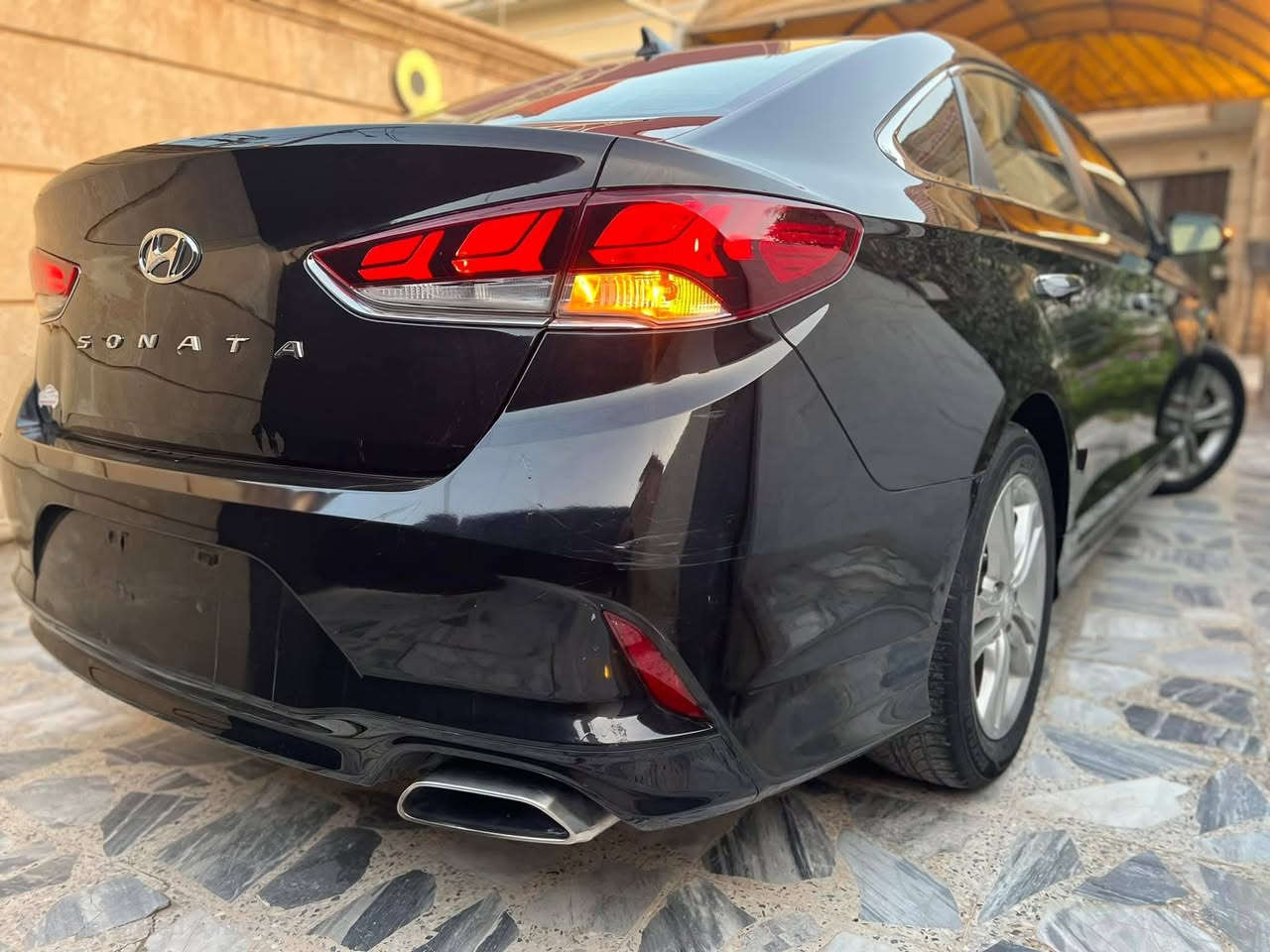 محرك 2400cc
رقم أربيل
فئة SE
سنوية باسمي والهزة بعدها ما ساقطة

مواصفات السيارة:

- محرك، كير، وتبريد خير من الله
- تبريد قوي جداً بالصيف
- السيارة نظيفة واستعمال مرتب
- حادث السيارة سابقاً سرقة قطعتين: جاملغ جهة الراكب والدعامية
- + طخة خفيفة بخشم البونيد راجعة بارد

المواصفات الإضافية:

- شاشة
- كاميرا خلفية
- تحكم ستيرن
- مثبت سرعة
- جنوط أصلية
- إيربگات
- سنسورات

باقي الصور متوفرة للجادين فقط.

للتواصل والاستفسار واتساب:
***********
