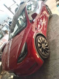 السلام تسلا y برفورمنس جديده مصلحه ومرقمه جديده بمعنى الكلمه بيهه قطعت...