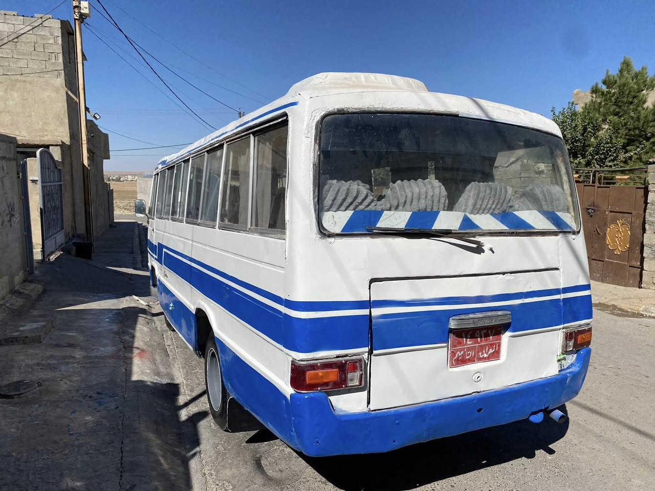 ***********
***********
