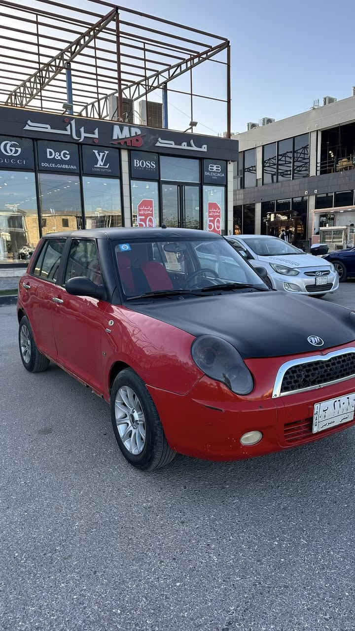 السلام عليكم 
ليفان 320 للبيع
موديل 2012 مكينه 1600 كورلا 
حداديه وادامة وتخم تاير جديد 
رقم مثنى باسمي السعر 29 وبيها مجال 
مكان السياره النجف الاشرف قرية الغدير الاولى 
رقم ***********
