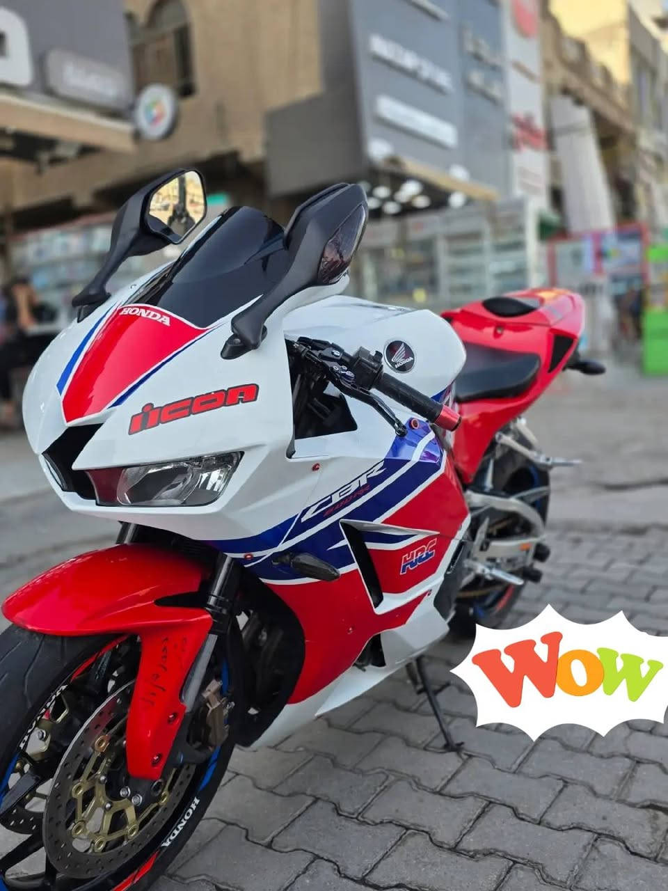 سلام عليكم
خير الكلام ما قلَ ودل 
هوندا rr600 2015 كفاله عامه 
ماشيه سبعتالاف حقيقي دراجه جديده بلجيس انظف ارار بلعراق بموديلها 💪✈️ وارد ياباني 

السعر خاص والشراي يخابر *********** 
مكاني كربلاء
