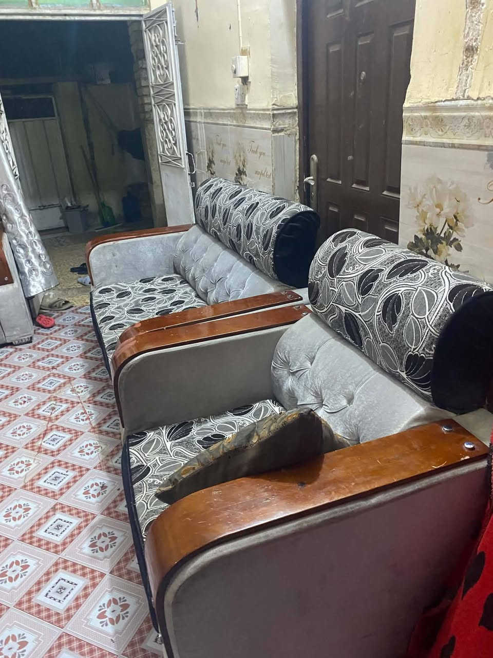 للبيع كلشي مابي ونضيف ب175. كربلاء طوريج شارع اربعين وبي مجال للشراي


**إذا كنت صاحب هذا الإعلان وتريد حذفه لأي سبب، رجاءا أرسل رسالة إلى الدعم الفني**