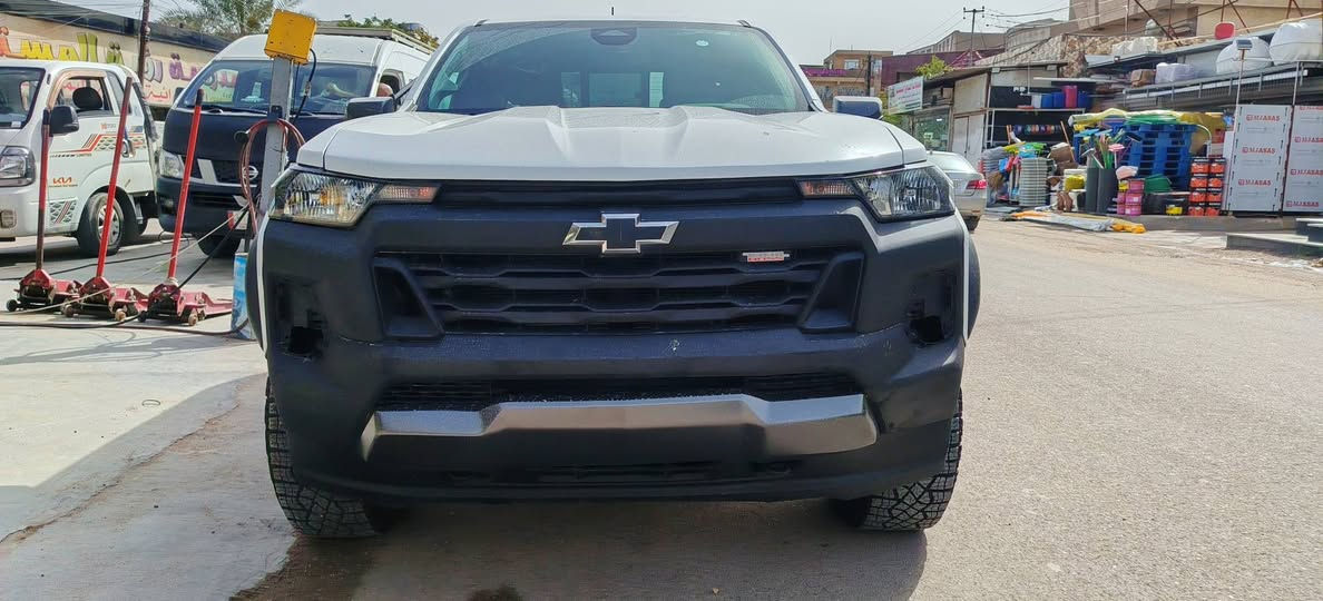 شوفر كولورادو تريل باس 2025
رقم بغداد باسمي شهداء

حادث حافة بنيد بي صبغ بدون دواخل

دفع رباعي جلد بصمة شاحن لاسلكي قطعتين تبريد شاشة كبيرة ويل كب خلية تاير جبلي 

بعدها بتراب امريكا

*********** 

عنوان بغداد الامين
