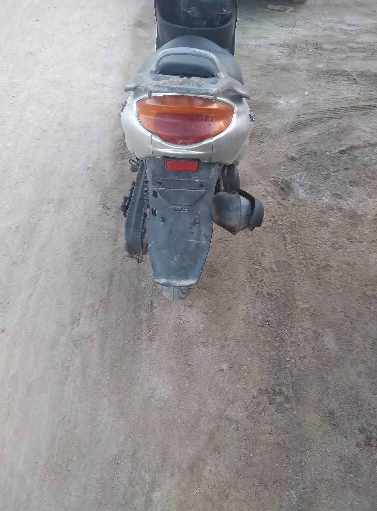 ياماها اكزز مامجفته كلها بلاد ماعدى الكزوز مبدل موزين كلها تمام كفربائيات كلها شغاله سلف اشاير لايت هورن مابيها اي نقص عدى الكزوز مو زين السعر 700 العنوان بصره تنومه نهر حسن شارع البراجعه البصرة, العراق


**إذا كنت صاحب هذا الإعلان وتريد حذفه لأي سبب، رجاءا أرسل رسالة إلى الدعم الفني**