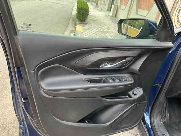 تيران ٢٠٢٢ 
بدون صبغ
الضرر كما موضح بالصور
السياره باسمي
رادار امامي
بانوراما
جنطه كهرباء
كشن سايق كهرباء
السعر ١٨٥ مكاني الكوت
للتواصل
***********
