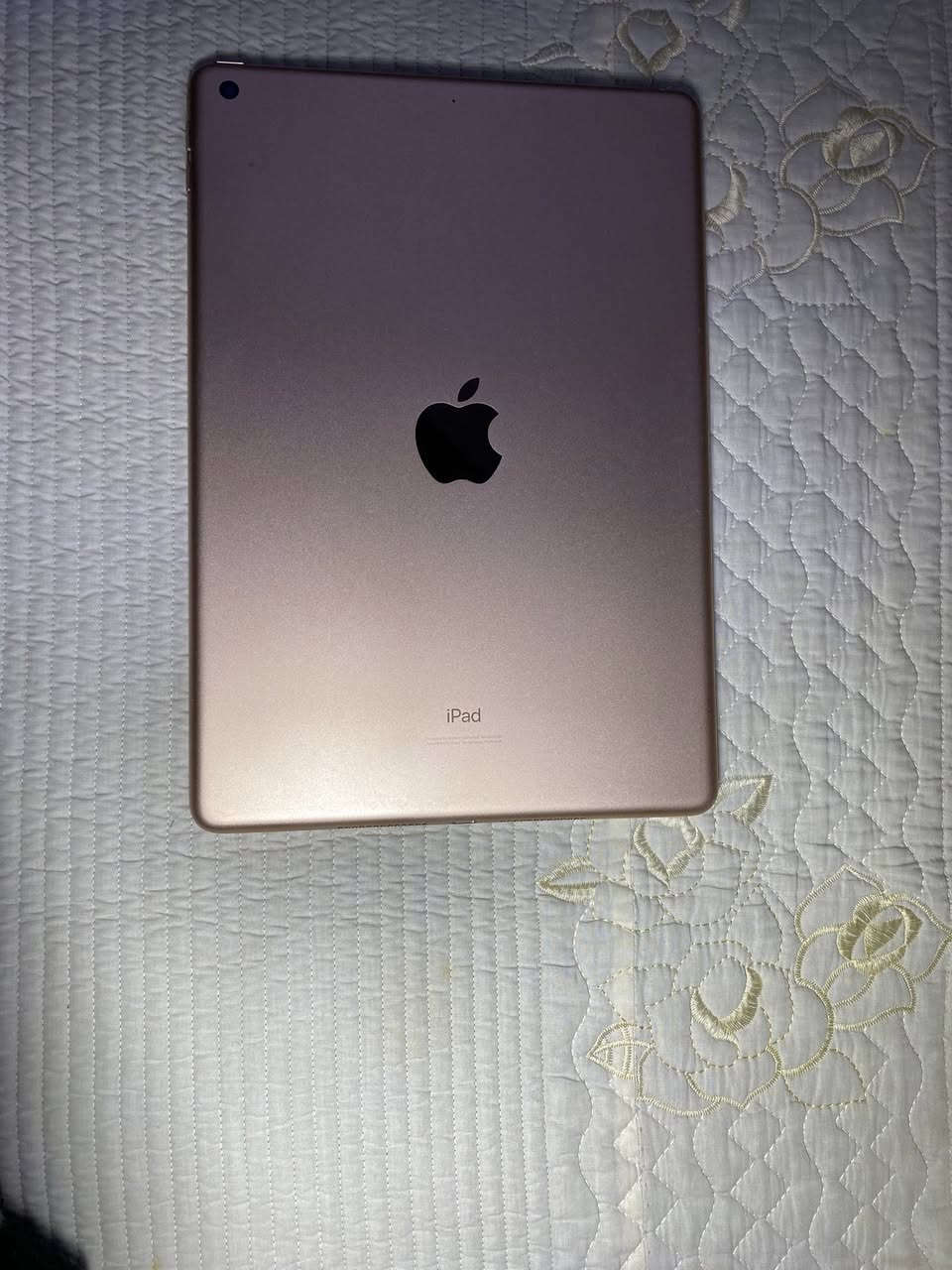 السلام عليكم ايباد 7 للبيع
ذاكرة 32  نظيف ولا قطعه مبدله مكفول

، السعر 150 قفل 

الرقم  ***********

المكان الطوبجي
