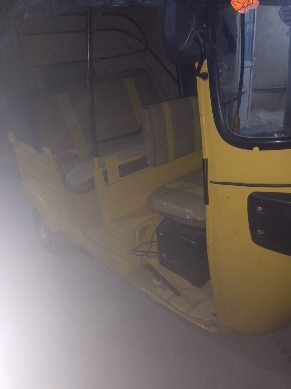 سلام عليكم تكتك زيل محول كلة بجاج موديل 18 كهربائيات كاملة دوشمة مكينة مال 20 كايمة بس تمشي طبيعي سعر 3550 وبيعة مجال مكاني كربلاء حي أمن الداخلي للتواصل *********** ملاحضة مصبوغ عام الجمالية
