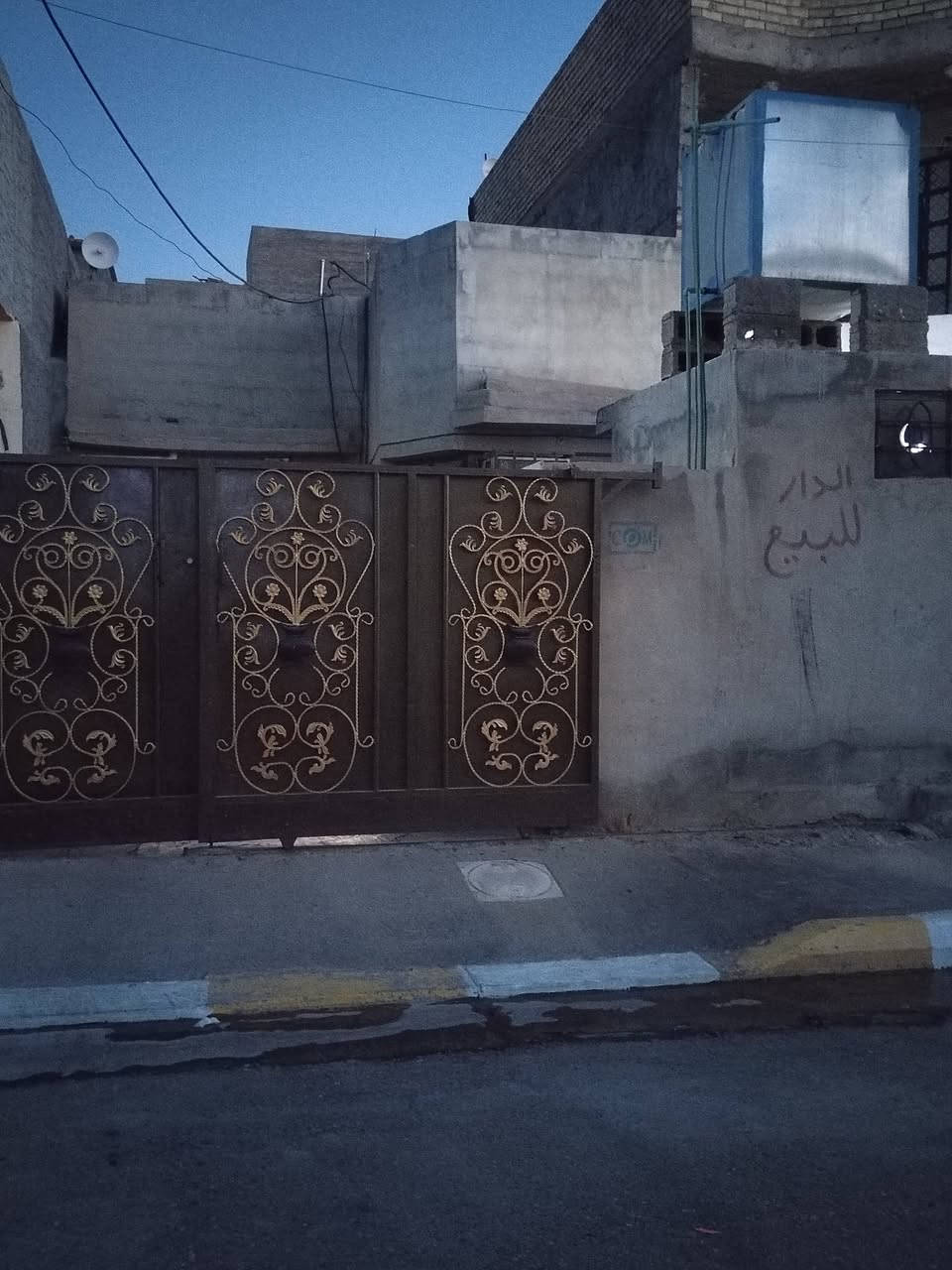 🏡 بيت للبيع – الفلوجة / حي الشهداء قرب جامع المرسلين 
📍 موقع مميز وقريب من جميع الخدمات
✨ شارع 12م مبلط نافذ ع شارع ابو نسوره
📐 المساحة: 125 متر
📄 طابو صرف
🏠 طابق واحد 
🛖 جعب بلوك
🏠 بناء بلوك 
💴 السعر 66 مليون
📞 للاستفسار الاتصال: ***********
