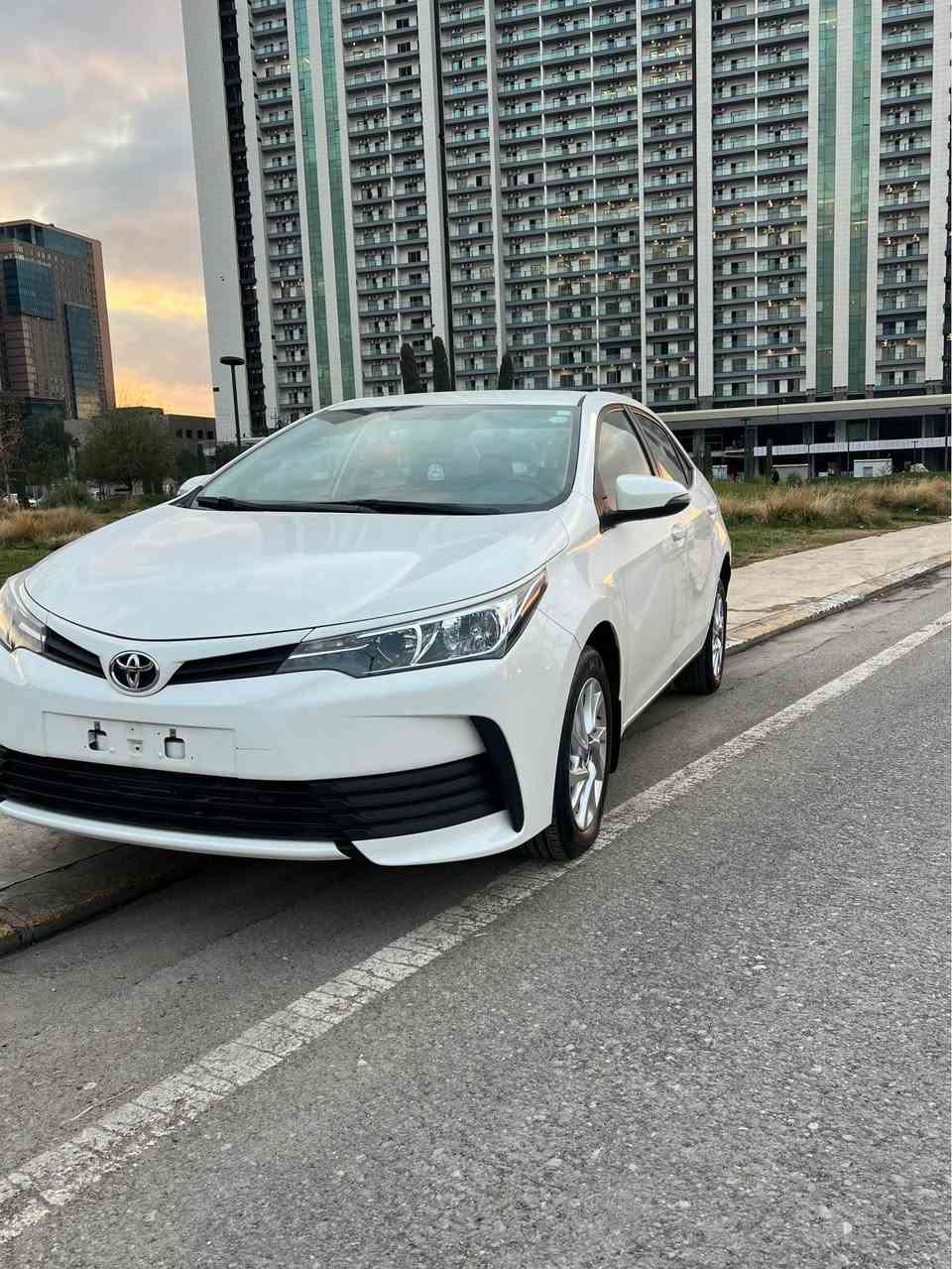 فروشتن موديل ٢٠٢٢ /٥/١٢ داخيل بو ه سنه وي 2023 هيجي نيه 5600هه زار كيلومه تر رويشتوا.مكيني ١٨   مؤسفات خليجي سعري 158 وره قي پاري گومركو ره قي ندراوه له سه ر كريار ژمار ته لفون *********** أربيل, العراق
