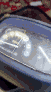 دراجه منغولي موديل٢٠٠٧ 
لا مجفته مكينه نضيفه سلف 
هندر شغال نقص دوشمه وسله
كهربايات كامله سعر ٧٠٠ وبيه مجال(***********) 🛵
