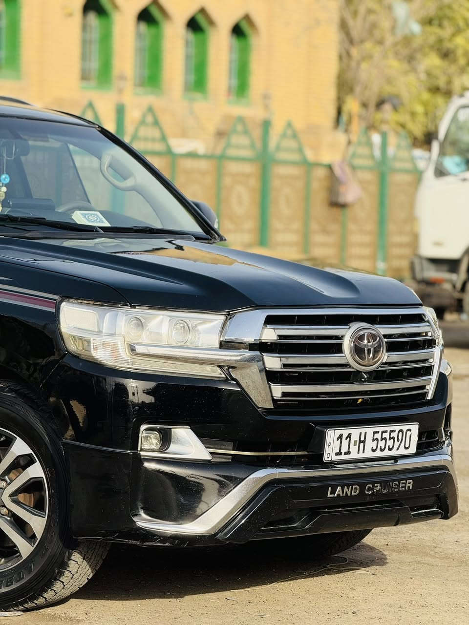 بيع مستعجل …….
سلام عليكم لاندكروز موديل 2008 محدث 2020 داخل وخارج سيارة مكفولة من الصبغ والضربة عدة قطع التحديث سيارة جديدة بسمي رقم بغداد وبعدها داخل ضمان الهزة تحويل ثاني يوم السعر 275 وبيها مجال *********** مكاني بغداد مدينة الصدر
