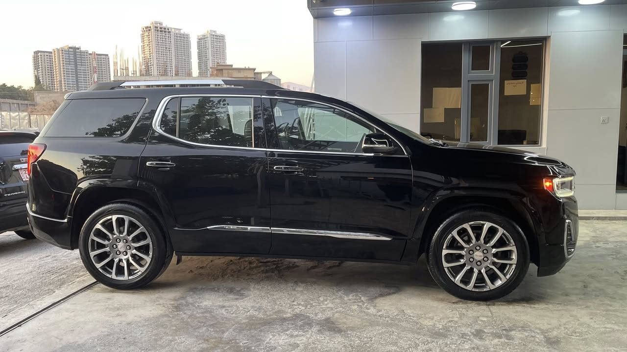 Gmc acadia denali
� للبيع – جمسي أكاديا 2022 🚘

🔹 الموديل: 2022

🔹 النوع: GMC Acadia

🔹 الوارد: 1/1 واحد على واحد

🔹 المحرك: 6 سلندر (V6) تنفس طبيعي

✨ السيارة فول كامل – حرفياً كلشي تريده موجود ✨

📌 الحالة:
 • حادث خفيف صندوق صبخ فقط 
⚙️ المواصفات:

كشنات جلد - تشغيل عن بعد
3 قطع تبريد
- نقاط عمياء 
- رادارات (360) امامي خلفي جانبي - 
- سستم صوت (bose) 
- داتا شو 
- تدفئة كشنات - كشنات كهرباء
‏‎-تحديد مسار 
- اوتو ستوب 

- توقف ذاتي عند الاقتراب من السيارات 
- قفل تلقائي 

- مراية تعتيم ذاتي + اشاير  
- سايد بريك بصمة 
- فول تحكمات ستيرن 
- اضاءة العالي اوتو 
- لايت ٣ عدسات 
- منظومة زنون بلادي  
‏‎وبعد بيها هواااي مواصفات
✔️ 4 كاميرات (360 درجة)
✔️ كشن تنبيه (الانتباه)
✔️ تحديد المسار
✔️ مثبت سرعة

✔️ كشنات كهرباء

✔️ تبريد وتدفئة الكشنات

✔️ 3 وضعيات قيادة

✔️ شاشة ديجتال تدعم Apple CarPlay & Android Auto
✔️ خزن وضعيات القيادة
✔️ جنطة كهرباء تفتح بالقدم
بعد بيها هوايه مواصفات 
📍 الموقع: سليماني 

سعر ٢٤٠ ورقه 

📞 للاستفسار:
***********
