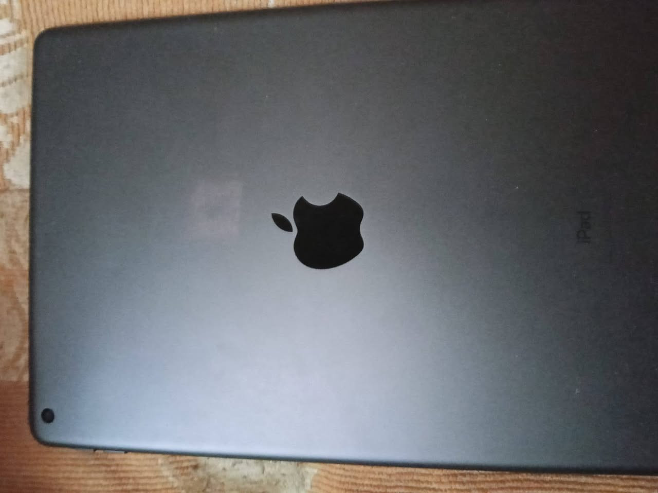 ايباد 8 النضافه 10/80 ذاكرته 128 ملحقات فقط شاحنه 
رقمي *********** سعره خاص
