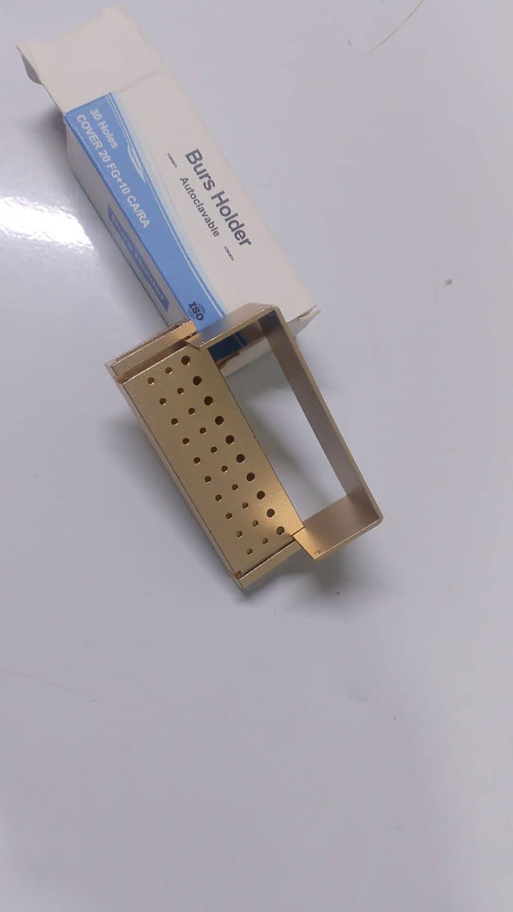 حامل بيرات 
متوفر جملة عدد قطع ١٠٥ 
الي يريده يراسلني ويدلل


**إذا كنت صاحب هذا الإعلان وتريد حذفه لأي سبب، رجاءا أرسل رسالة إلى الدعم الفني**