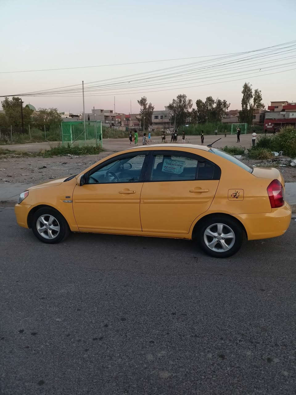 السلام عليكم اكسنت للبيع موديل 2009 كندي كير توماتيك محرك 16 مجول اصلي شرط الكير والمحرك ضرر جاملغ اليسار الكدام وبيها معجون باب الوره النفر والباقي تلكيطات مال تكسي جامات كهرب قفل مركزي هيئة وغرامات صفر السيارة بسمي بيها كابون السعر 80 وبيها مجال للطيبين رقم *********** او ***********
