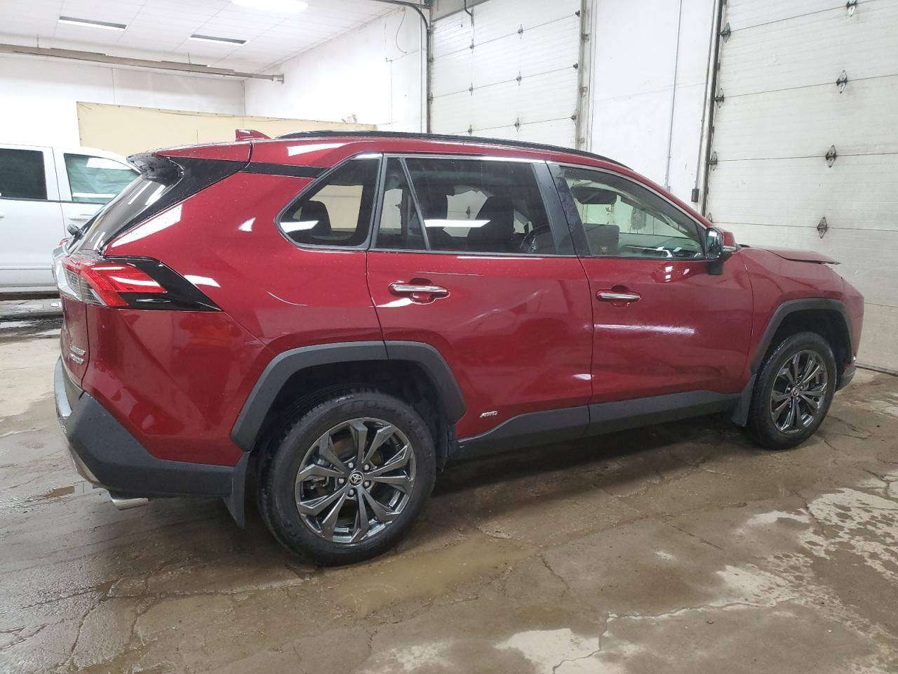 راف 4
لايتات 23_24
8_6 خطوط
جاملغ احمر + صدفي
اسبير
 جك فلينه
*********** 
***********
عنوان كركوك حي صناعي
