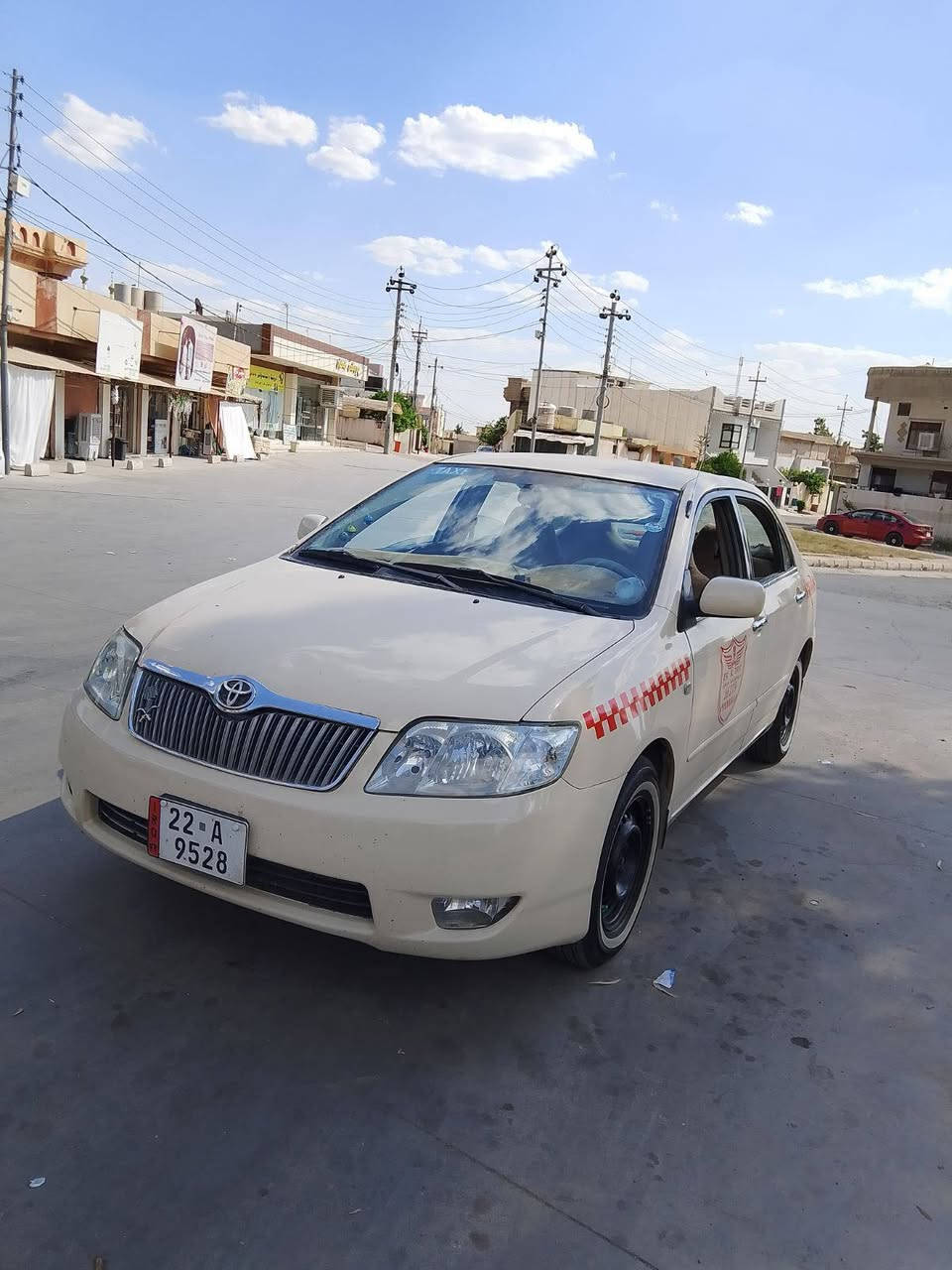 کڕۆلا تەکسی ٢٠٠٤ گێر تۆماتیک 
گێر مەکینە و تەبرید وکارەبایی بێعەیبە،شاشە ئایپادە
هەزەوسەنەوی نوێیە تا مانگی١٠ی٢٠٢٩
تاقم تایەیی نوێیە 
سعری 100و معمەلەیەکی کەم.***********
*********** كويسينجاك, أربيل
