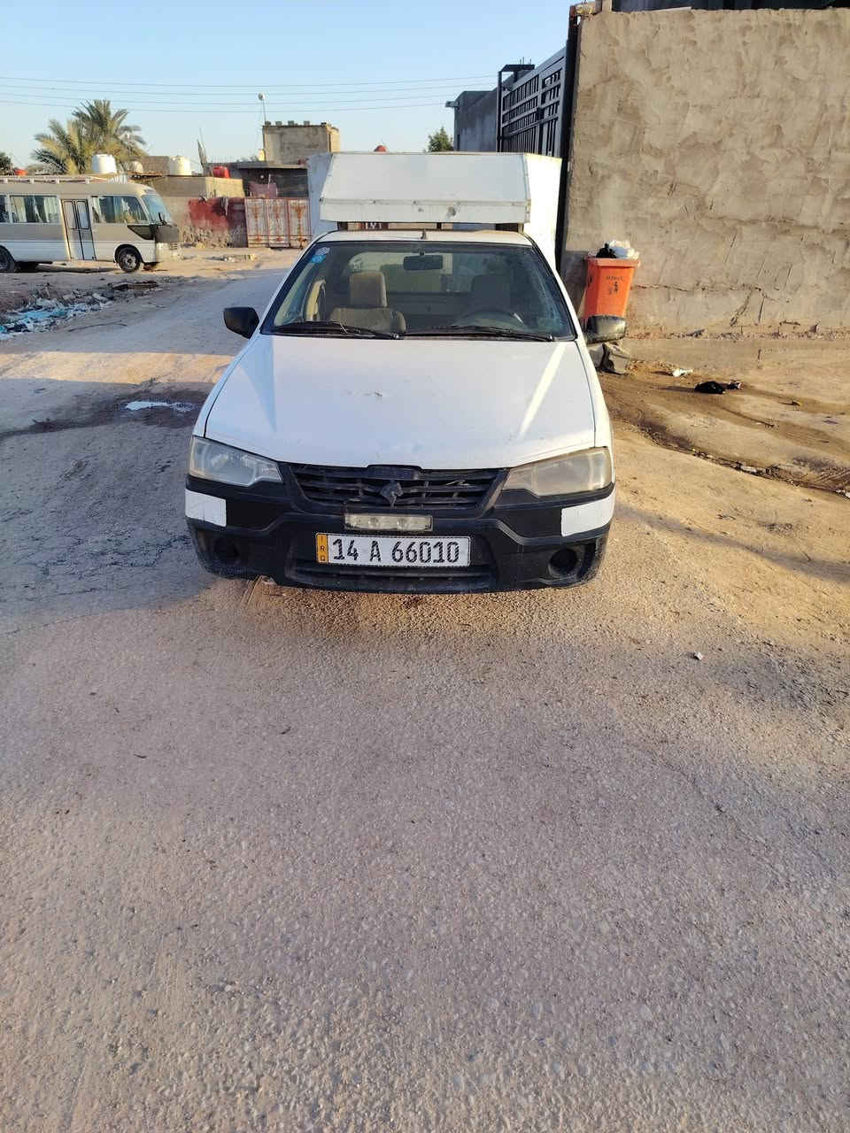 السلام عليكم اخوان عندي سياره بيكم اريدو للبيع سياره جاهزه من كلشي وشوف العين افضل سعر ٣٤ وبيها مجال ومراوس تواصل معي واتس *********** و*********** عنواني البصره الجزيرة الچويمه قرب حسينية عليل كربلاء
