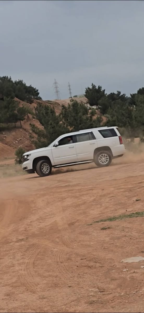 تاهو LT1 2015 خليجي رقم اربيل بأسمي وكالة المنصور فول مواصفات عدا البصمه نظيفه جداََ جداََ وجاهزة من كل النواحي طخم تاير دنلوب و ويل 2024 صارله شهر وحداده امامي خلفي
محركهة مامفتوح بي برغي
سيارة على أيدي من الشركة
سلايد روف/ سكليتر وبريك كهرباء/تحديد مسار /مانع تصادم/4×4/داتا شو/فرس وسطي/شحن وايرلس/باب خلفي كهرباء/نشرة لايت تحكم بالمبايل120 تحويله استيراد خاص/المقصورة الداخليه والكشنات جديده كلش مابيهة خدش والكشنات الخلفيه بعدهة بجيس الشركة ماشيه قليل جداََ بالنسبه لموديلها
بيها صبغ اباب السايق والوراه اثر شخط بسيط وصبغ الجاملغ الأمامي جهة الراكب
(بدون ايرباك) ادامه شامله للسيارة بالوكاله بدون اي خلل نهائياََ
السعر 290
للاستفسار...
***********
***********
أبو جـــون
اعتذر عالاطاله والشرح لان مامتواجد عالبرنامج
