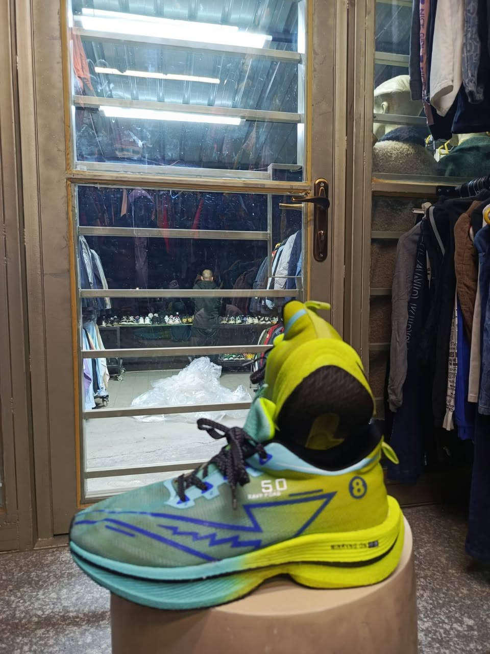 تم وصول وجبة جديده من الاحذيه ماركات الباله الاصلي متوفره بمحل ابو محمد  اسعار مناسبه 🔥🔥
العنوان حي الخضراء مقابل جسر الشهيد ابو بكر السامرائي 
للحجز او الاستفسار :***********
