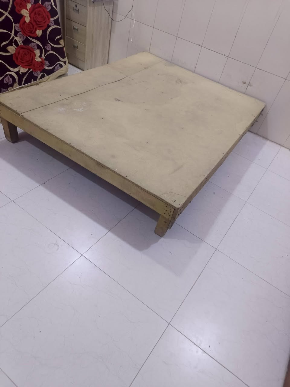 للبيع كنتور مستعمل  ابو 6 بيبان كامل  + جرباية  (مناسبات )🔥مكانه كربلاء للتواصل والاستفسار ***********
