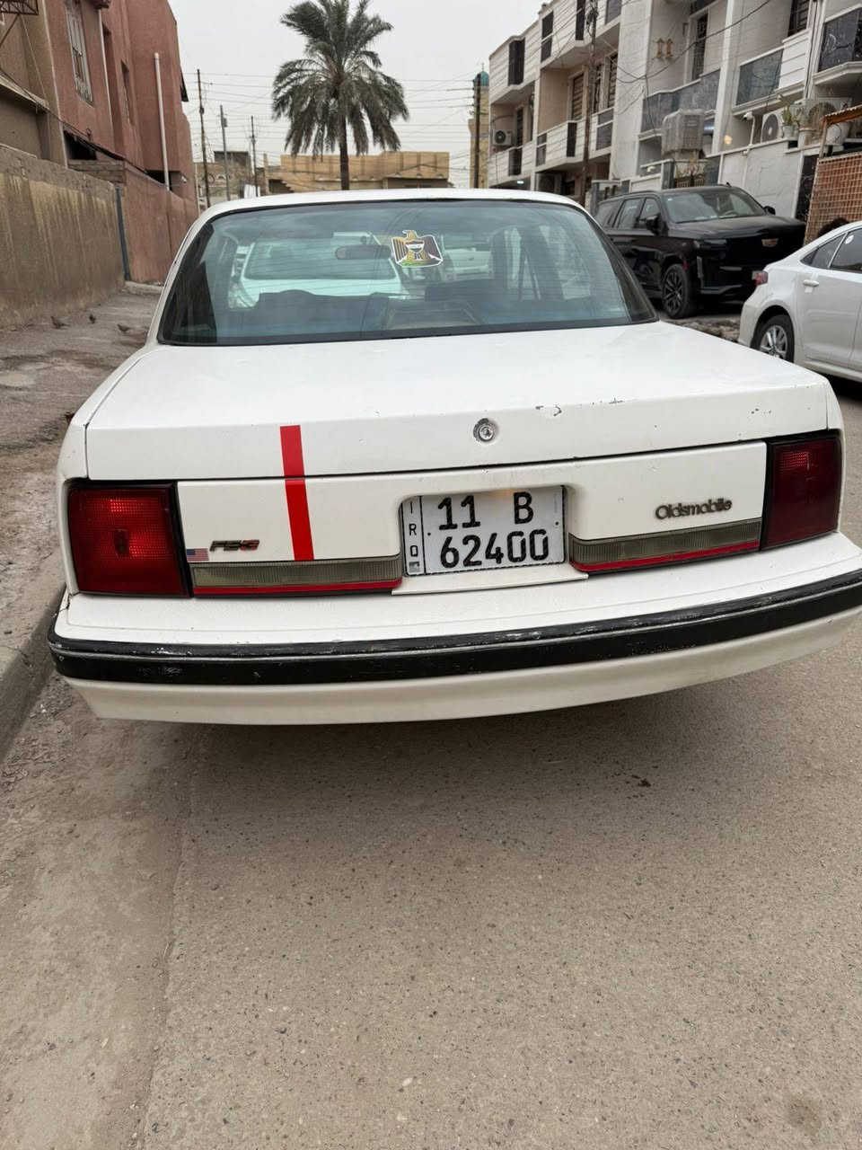 سلام عليكم اولدز موبيل 1990 رقم بغداد بآسمي تحويل ثاني يوم هزه ورقم جديد سنويه ل٣٠ سياره صاروخ شرط شلعه تحرك تاير صبغ بنيد ومباوكين شويه لقماره مامصبوغه لسياره مكفوله من ضربه باقي تفاصيل كدامك مكاني بغداد الشعب السعر ٣٨ بيها مجال بسيط لشراي يتصل واني حاضر***********
