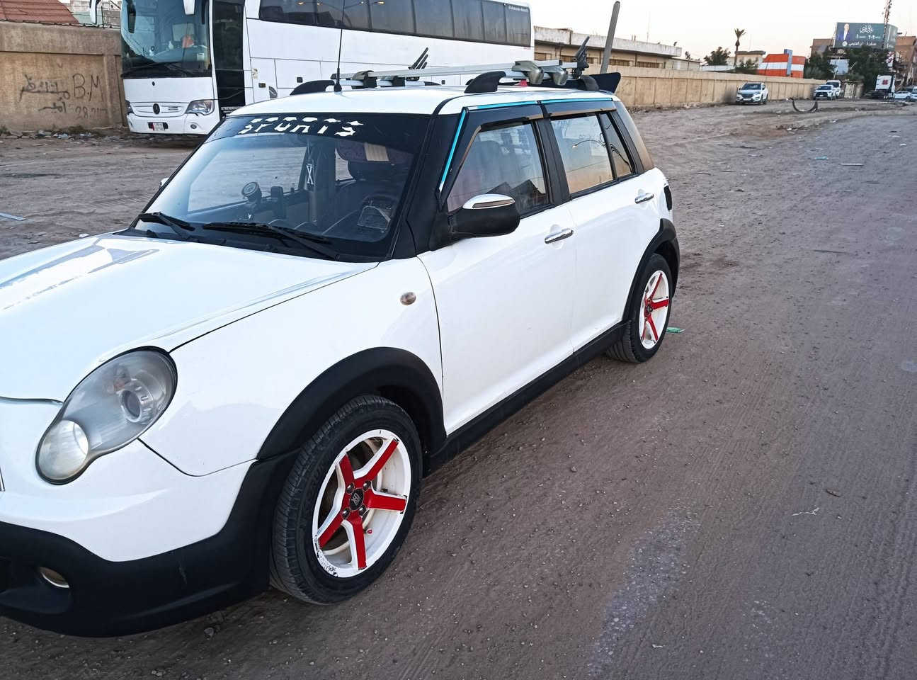 ليفان. 320 موديل 2013
مكفوله كفاله 
كير محرك ياباني اصل
تخم ويل رياضي +تخم تاير عريض 
بدي كات +عكال 
لايت عالي ناصي زنون اصلي 
سستم صوت +شاشه تاب 
سياره مكفوله من ضربه وتبديل وصبغ
حداديه جيد جدا 
تبريد +تتدفئه
سنويه قبل شهرين سقطت
تريك البصره
رقم بابل 
 شرط تحويل 
سعره 44وبيه مجال 
مكاني بل الحله 
***********
