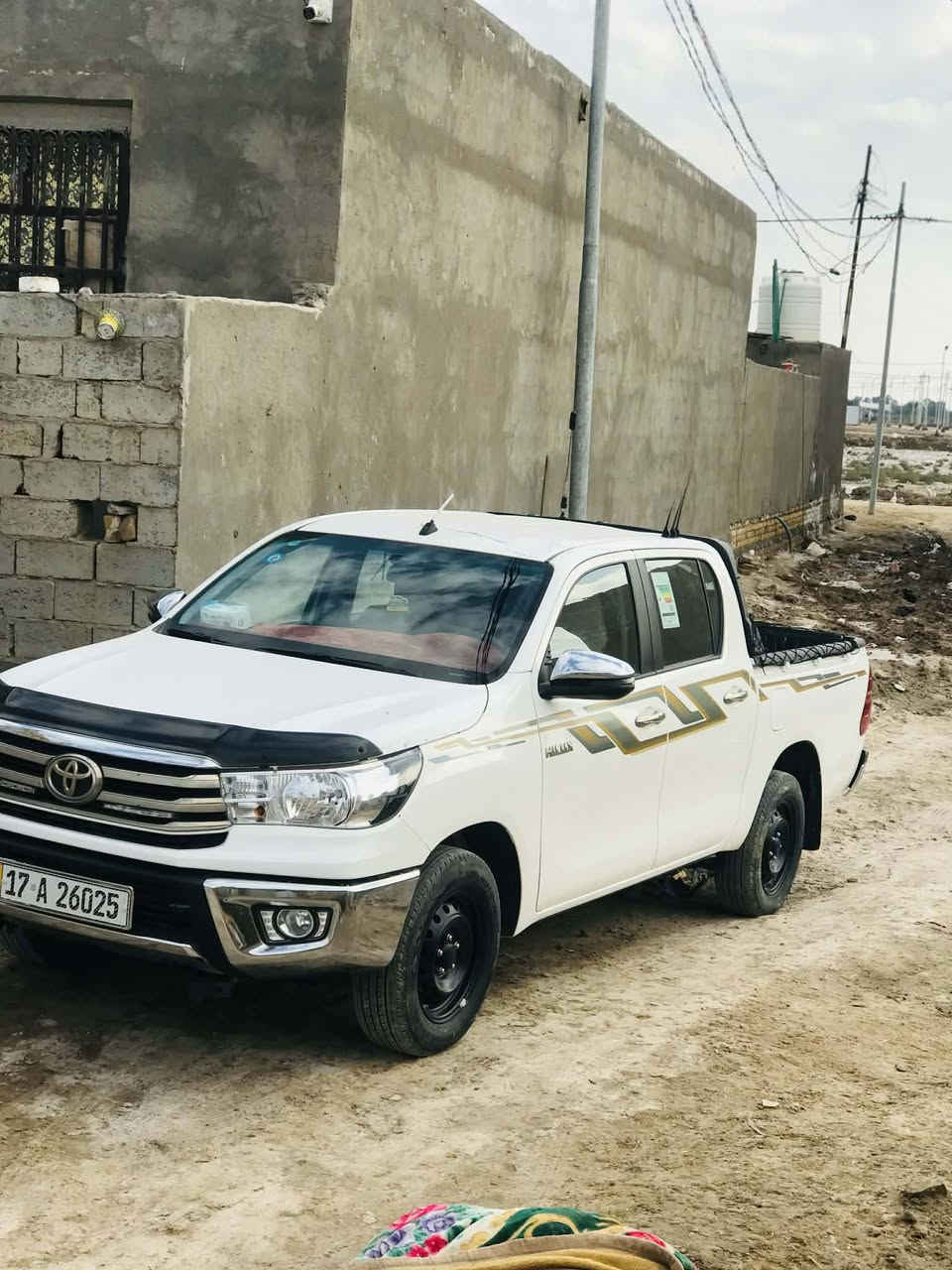 السلام عليكم شباب سياره فلونزا للبيع كويتي ساير جير عادي سياره صفاره ماشيه 5000 فقطه سياره رقم مثنى تحويل ثاني يوم المكان الديوانيه الحمزه الشرقي السعر 285 طبيها مجال للشراي الشراي نتصل بهذا الرقم***********
