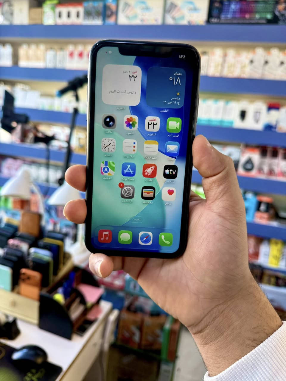 #ايفون_مستخدم

🖤Iphone 11 🖤

🔴 ذاكرة 128 GB 

🔴 نموذج M  

🔴 بطارية 76 ‎%‎ 🔋 

🔴ء ios 26

🔴 السعرر 🔥250 الف فقط ✅🔥

✅الجهاز بلادي ضمان اسبوع فحص✅

 توصيل كل العراق 5 الاف🚚 

متوفر لدى مركز دكتور فون - Doctor Phone  عنه لصيانة الموبايل 
 
 بيع او مراوس 🔃
~~~~~~~~~~~~~~~~~~~~~~~~~~~~~~~~~~~~~~~
                                 📍 العنوان 📍

🛡️ الأنبار . قضاء عنه . الفرع المقابل لمستشفى عنه العام 🛡️

☎️ *********** ☎️
