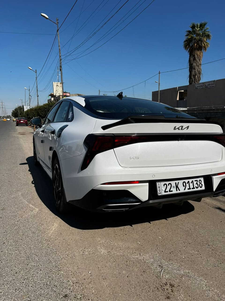 السلام وعليكم كيا K5 مديل 2024  كفاله
سياره بعدها بالضمان خمس سنوات ماشيه 48k رقم اربيل 
مواصفات فول بانوراما مكينه 2.5 السعر 213& مكاني البصره الزبير  ***********
