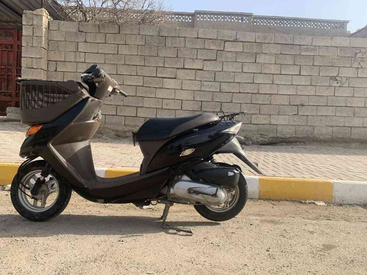 فقط عايزها باتري كلها شغاله تفحص وين مجان  بلاد لا تنقيص ولا تبخير  وافحص وين مجان
 المكينه خير من الله  نشاط ونعومه مكاني حي السكك 
سعر ٥٠٠  ابو ٤٠٠ لتتصل ابد 
 ***********
