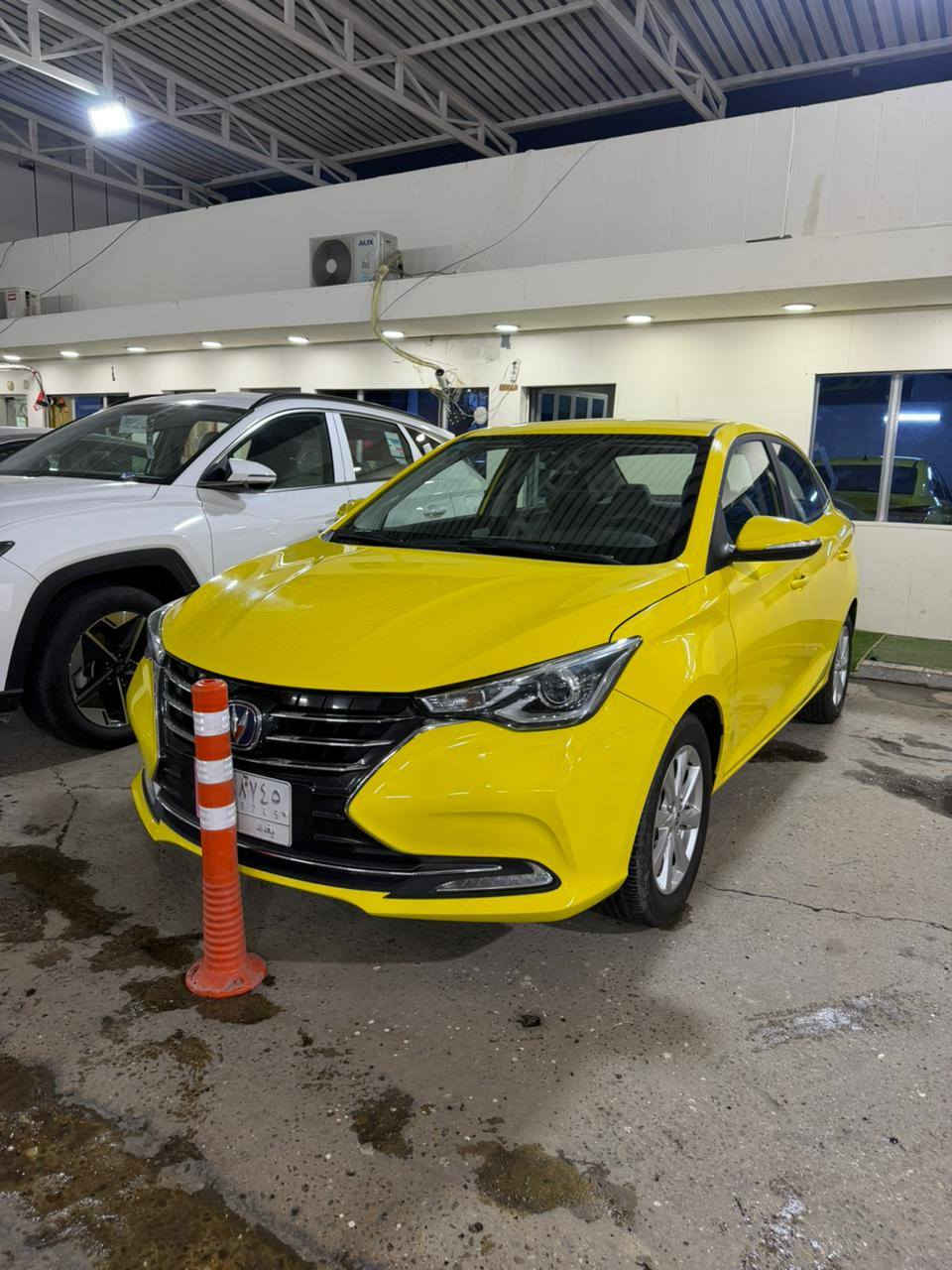 السلام عليكم شان جان موديل 2024 سياره احله من الصور كفاله عامه نضيفه حيل او بيها منضومت غاز من الشركه ابلاديه محرك كير كفاله جديده بل جيس اتراي او نعومه كامله مكمل السعر 97 او بيها مجال للطيبين البكان بغداد البياع للستفسار ***********
