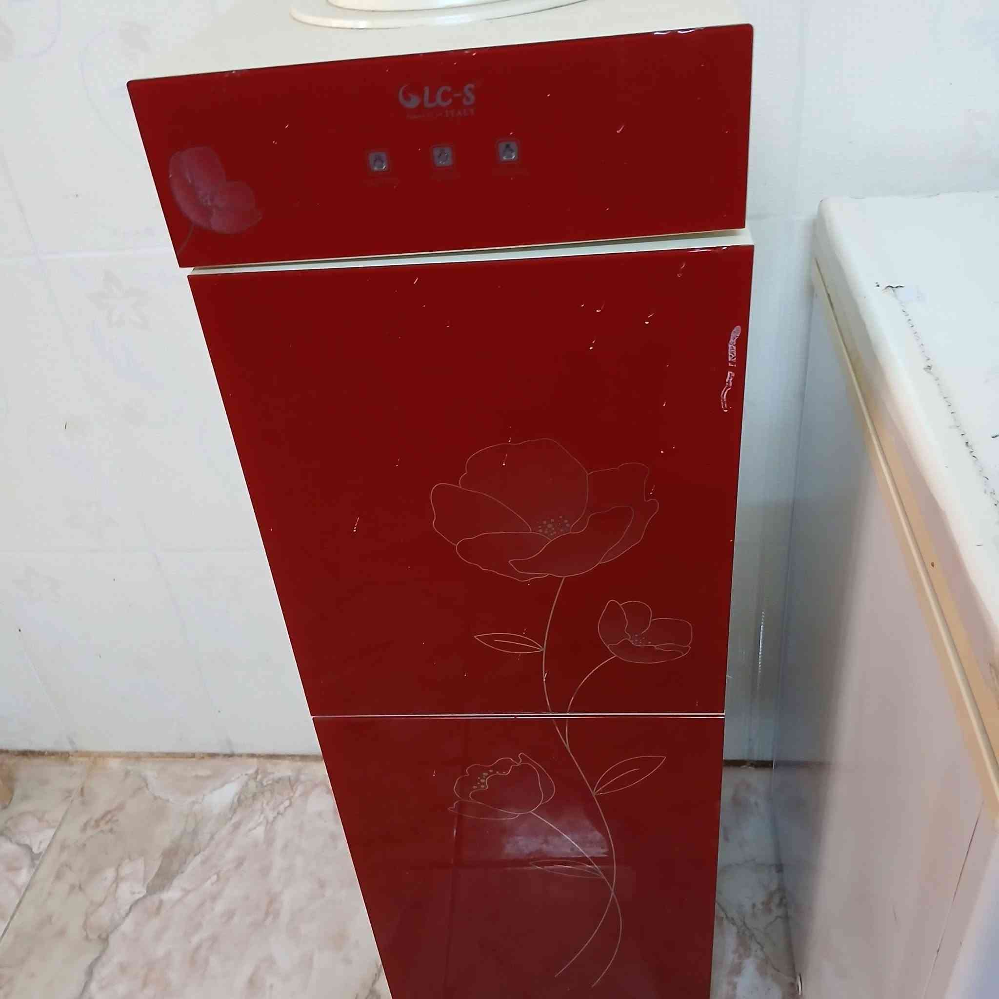 براد ماء حار بارد ع الفحص


**إذا كنت صاحب هذا الإعلان وتريد حذفه لأي سبب، رجاءا أرسل رسالة إلى الدعم الفني**