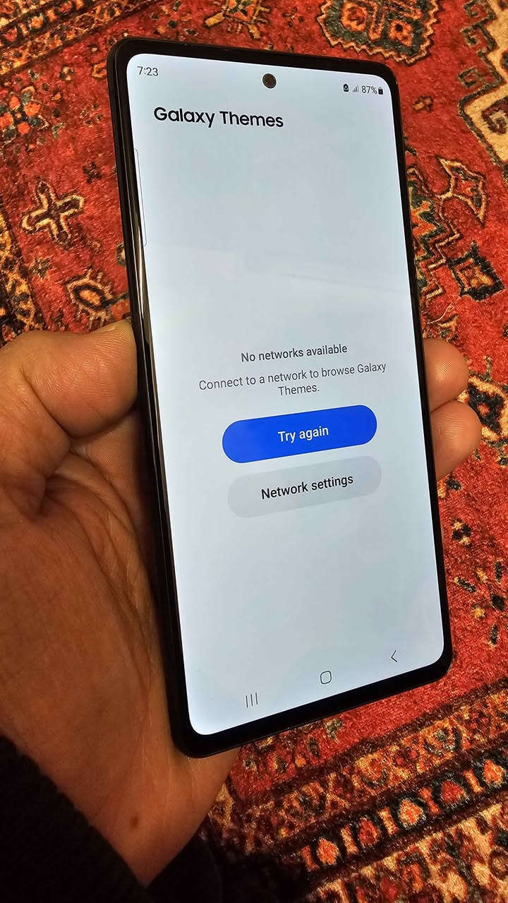 گالاکسی S20 FE شەریکەی جیبال ئەوروپی نیە. بێ ئەشیا
ڕام 8 بە 128 تا بڵێی خێراو نەرمە لەبەکارهێنان
دوو سیم و esim 
 زۆر پاک و جوان ماوەتەوە تەنیا پشتی کەمیک شوختی بەسیتی هەیە باقی بێ شوختە هەموو شتێکی بەشەرت .
سناپدراگۆن 865 5G پەبجی 60 fps
پاتری 4500 سوپەر فاست چارج
کامێرا پشتەوەو سێڵفی 4K 60 Fps
نرخ/١٧٥ هەزار 
شوێن/سلێمانی السليمانية, العراق


**إذا كنت صاحب هذا الإعلان وتريد حذفه لأي سبب، رجاءا أرسل رسالة إلى الدعم الفني**