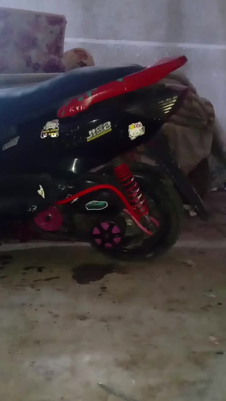 السلام عليكم اخوان دراجه للبيع الدراجه صارف عليها صرف الله شاهد ملف جديد باتري جديد فلتر شوته دهن امزويل كله كتف شحن كابريتر بلادي اشتريته ب 75الله شاهد كلجات رياضي يدات رياضي صونده اكسل رياضي ول شوته رياضي وبعد كم شغله الدراجه اعتقد جبنته طكت لن ذب دهن ابيعلك كوم حديد مكينه ما مكفوله مو تكلي مكينه هيه تمشي عندك 90 شرط نص نكره بس ابيع ما مكفول ابيع 225 اخوان اكو عندي غراض هم لل يريد كابريتر قفاز كلجات رياضي وكلجات بلادي مصبوغ وبعد شغلات ***********بغداد متواجد واتساب ورصيد
