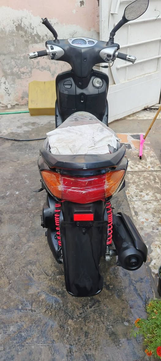 سلام عليكم سكنس ياباني نظيفه كلش دبلات جديده شاشه كيج جديده يدات وقمجي وتايرات جديده مختمه ب700وبيه مجال مكانه ابوغريب ***********واتساب
