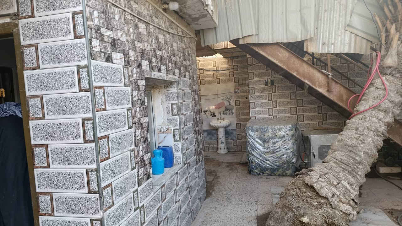 سلام عليكم
بيت بناء قديم الحيدرية 
قريب على جامع الزهراء فرع الثاني
المساحه ٢٠٠ طابقين
وبي مشتمل طابق ثاني كامل
السعر ١٩٠ 
***********
