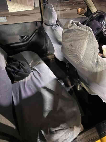 سلام عليكم بيجو بارص للبيع مديل 2015 سيارة مكفولة بيها بس داير خلفي  سيارة جاهزة صدر امامي خلفي كلة جديد تيرات جديد بارحة مبدال مشط ستيرن جديد وكلج وكير سيارة خير من الله سيارة بسمي تحويل ثاني يوام سيارة جاهزة مصفرة غرمات وهيئة مكاني بغداد سعر 53  وبيها مجال قليل رقم ***********
