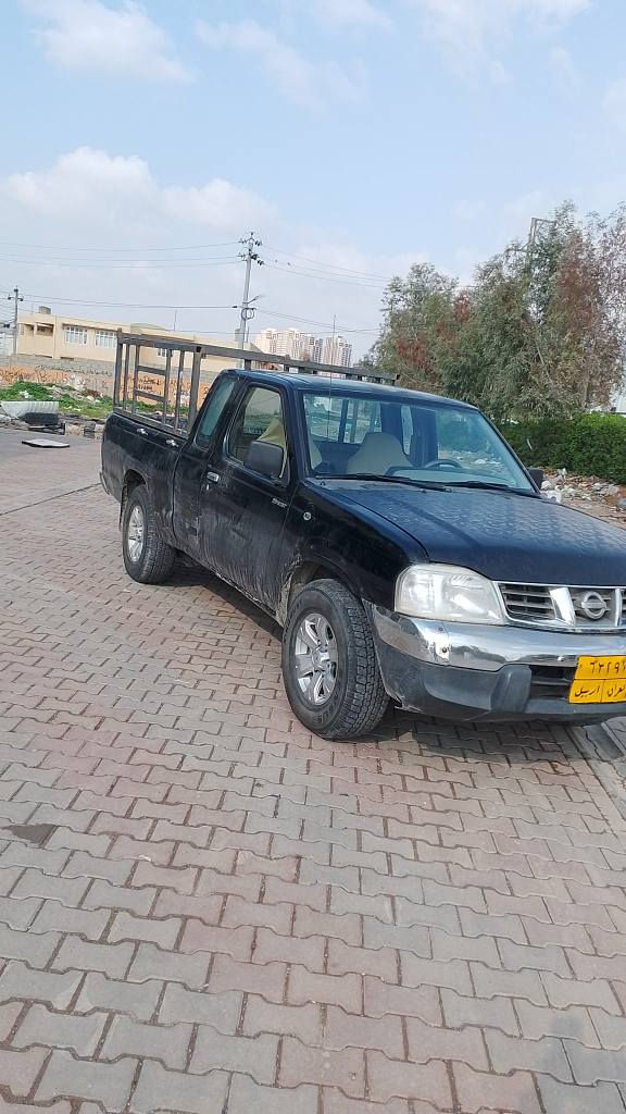 نیسان پیکاب تاک ونیو مۆدێل 2001 ڕەقەم هەولێر مەکینە 2008 پێشی کراوە بە 2008 لێدارانی نیە پێش و پشتی کەپسە دوو پارچەی بۆیاغە من بە و شەرتە دەیفرۆشم عام نەبی و حیزام نەبێت مەکینەو گێڕی تازە بۆ بەستراوە بەزەمان ئەکسلیشی بەشەرتە سەنەو بەسەرچووە چوارتاو ویلی تازەیە تابڵێی سەیارەکە جوانە چەمچی بۆ کراوە  کارەبایاتی هەمووی بەشەرتە نرخی 58 وەرەقەو مەجال ناونیشان هەولێر پێنجی حەسارۆک ژمارەی مۆبایل ***********  بەناوکردن بەشەرت أربيل, العراق
