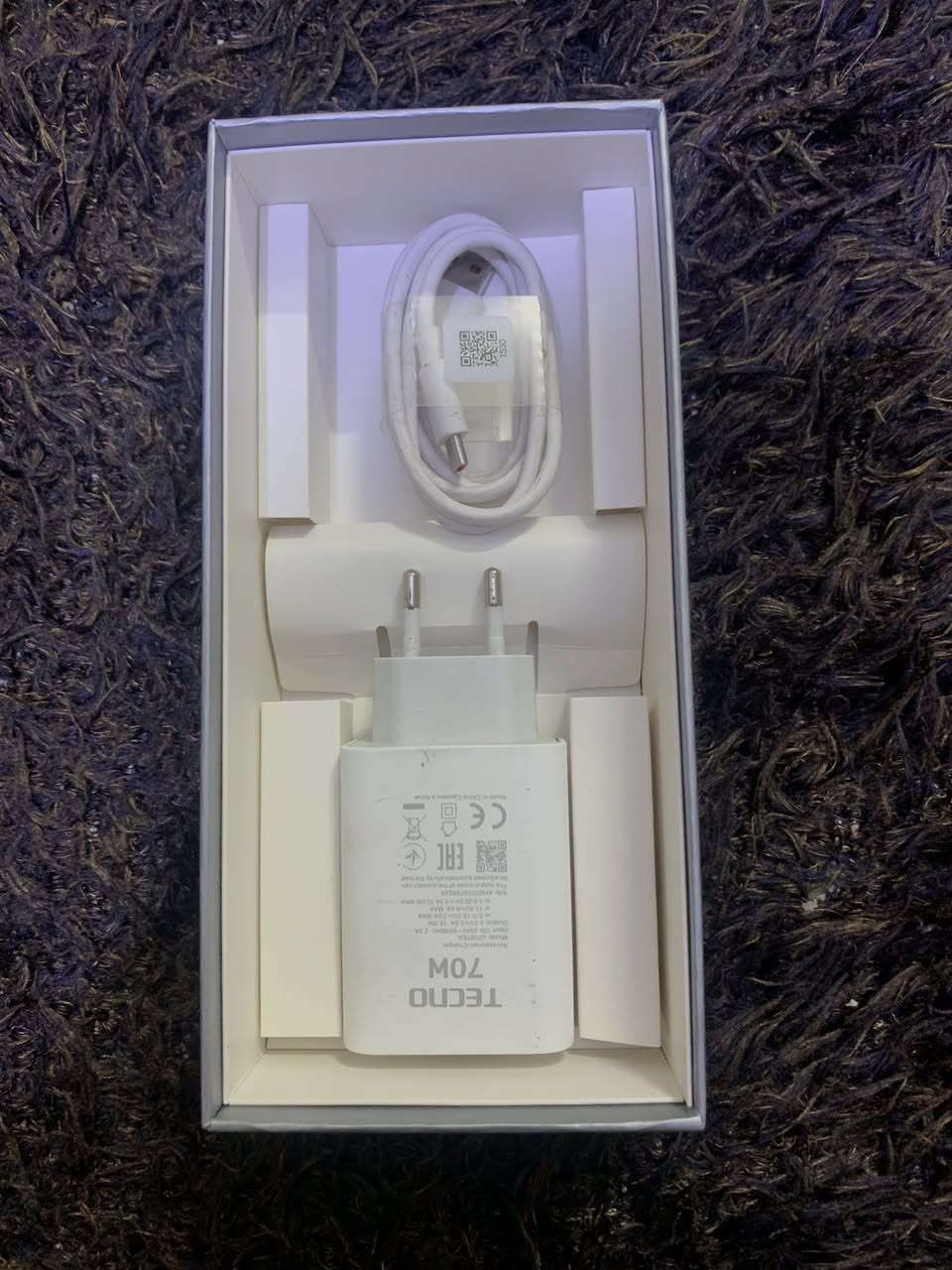 للبيع جهاز Tecno Pova 7Ultra 5G
* المواصفات:
شاشة AMOLED 
تردد 144HZ- دقة 1.5K - 6.67 إنج 
حماية Gorilla Glass 71
المعالج
MediaTek Dimensity 8350 Ultimate •
• ذاكرة حتى 256GB + 24GB RAM (مع توسعة إضافية) + كاميرا خلفية مزدوجة: 108MP أساسية + 8MP واسعة
• كاميرا أمامية 13MP
• بطارية قوية 6000mAh + شحن سريع 70W + يدعم الـشحن لاسلكي 30w
Dolby Atmos ستيريو سبيكر بدعم •
• مقاومة ماء وغبار بمعيار 1P64
• ⁠استخدام قليل مع جميع ملحقاته كارتونة + شاحنة مع كيبل اصلي + كفر شفاف اصلي
السعر 325 الف وبي مجال
***********
