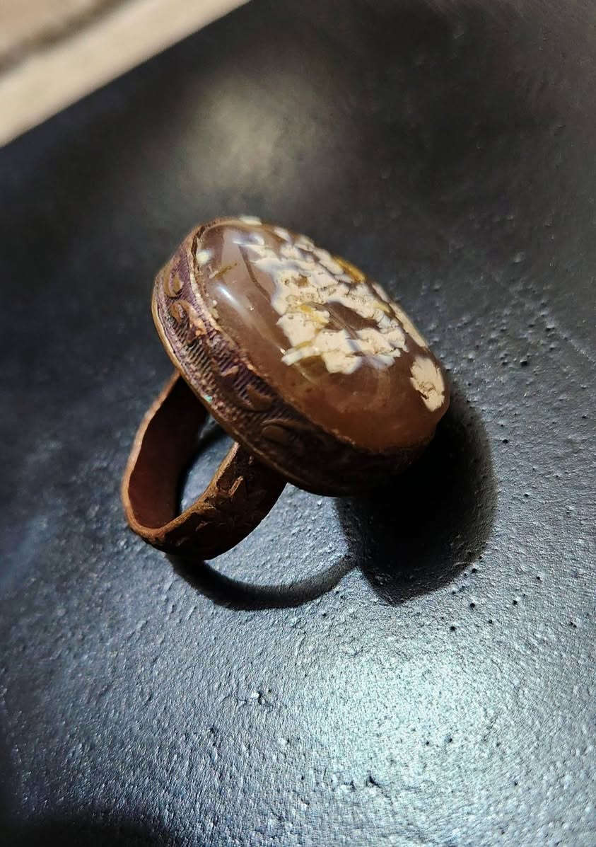 خآتم نحآس انتيك 
مع حجر كريم " عقيق سليماني " 
السعر 30 الف فقط


**إذا كنت صاحب هذا الإعلان وتريد حذفه لأي سبب، رجاءا أرسل رسالة إلى الدعم الفني**