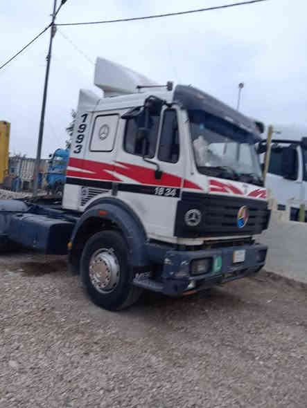 سلام عليكم كرواتي موديل 1993 رقم نبار تحويل ثاني يوم حجم 36محرك 6كير كهربائي مربوطه عربانه سنويه صارله ٥شهر سقطت سياره معروضه بس رأس بدون تاني  رايده ١١٠ بيه مجال سياره معروضه بل فلوجه معرض النايف مكلف بل نشر صاحب سياره 📞***********📞 اتصال ع هاذ الرقم وبيك خير ودلل سياره جاهزه الشقل مكفوله كير محرك شاصي
