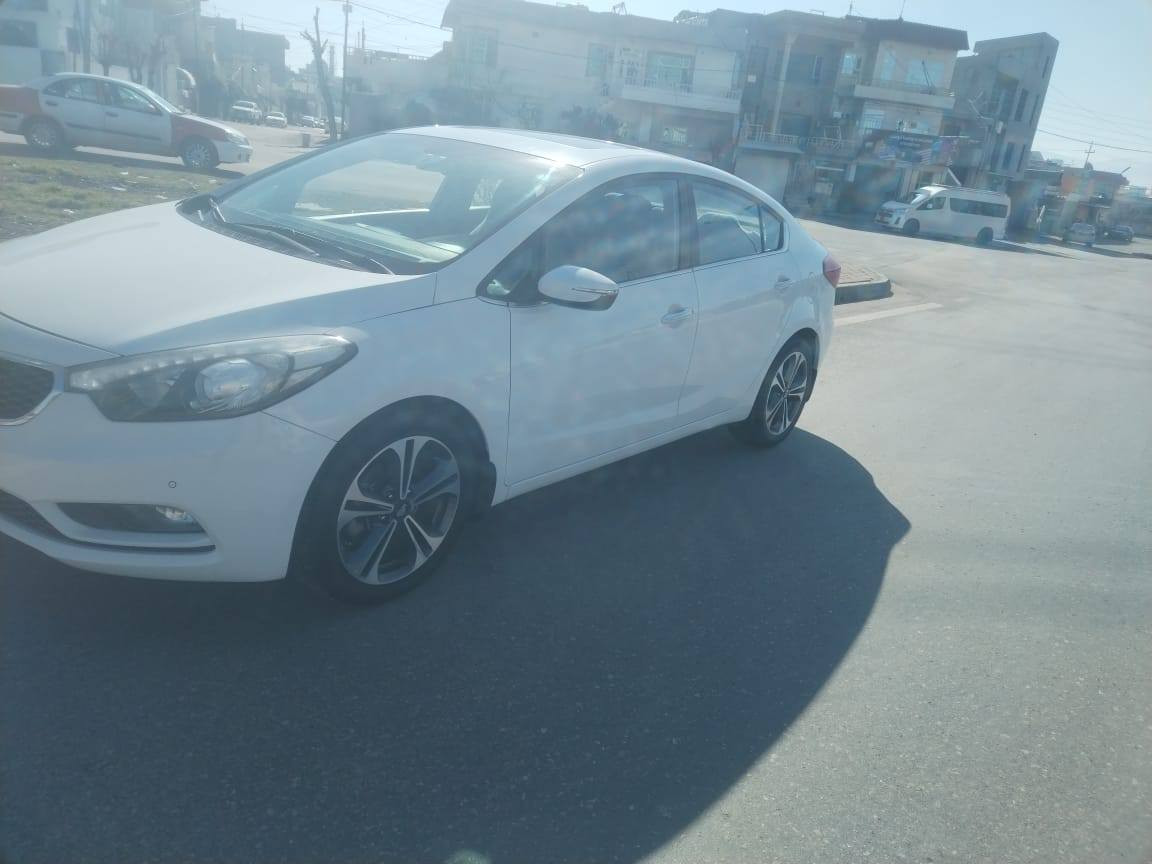 سيراتو 2016 خليجي
فتحه
تحكم كير ستيرن
بيها  نص جملغ  بدون دواخل
رقم ***********
وتساب ***********
سعر 133
