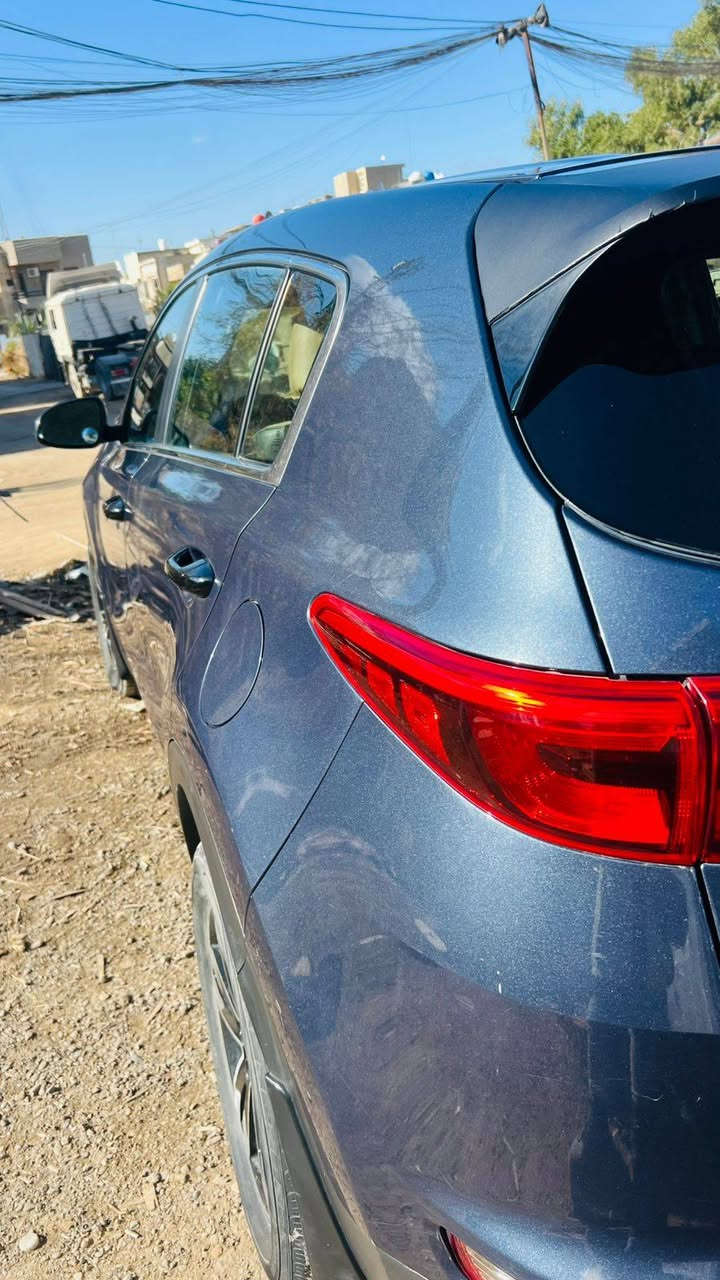 سبورتج وارد أمريكي موديل ٢٠١٨ ضررها جاملغ والبنيد  فقط  صور حادث مرفق مع الصور مكينه وصدروتبريد كل مكفول السعر ١٢٨ بيهامجال الاتصال ***********عنوان الشعب
