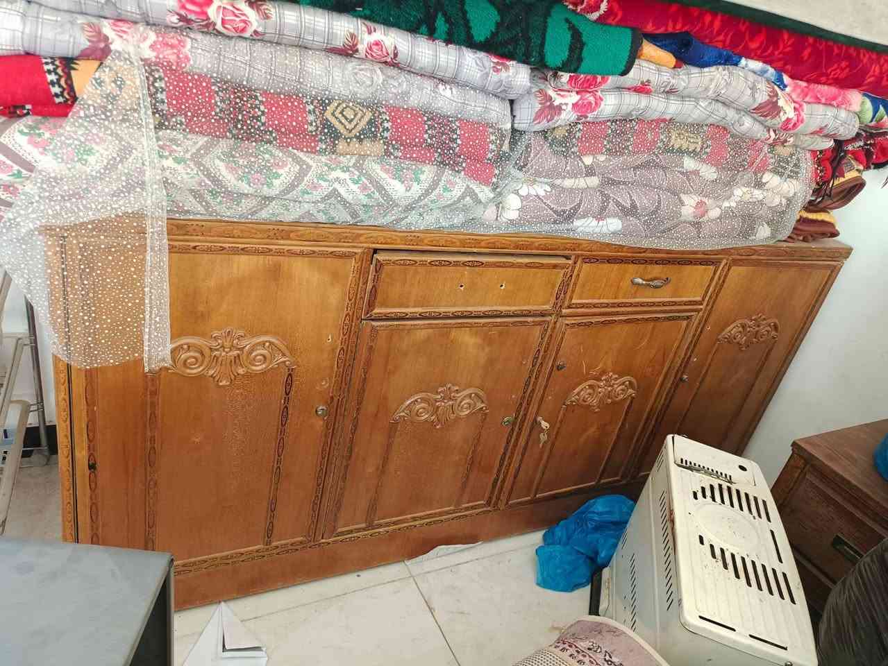 غراض للبيع بغداد البياع كاونتر بي جرار مكسور والمرمره مالت مكسوره وبوفيه مالت فراش بيه باب يرادله شد والغرفه بيه ضرر قيم واخذ


**إذا كنت صاحب هذا الإعلان وتريد حذفه لأي سبب، رجاءا أرسل رسالة إلى الدعم الفني**