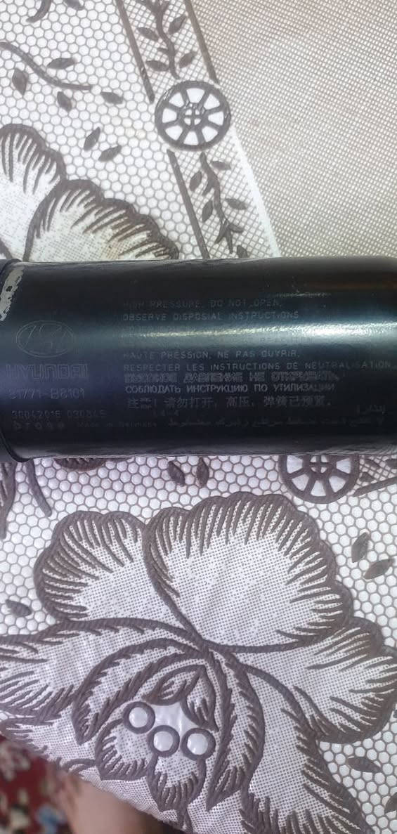 السلام عليكم للبيع جك صندوك كهرباء سنتافيا كراند صفحة اليمنة شغال وعلفحص  السعر 125الف وبي مجال مكاني بغداد  ***********
